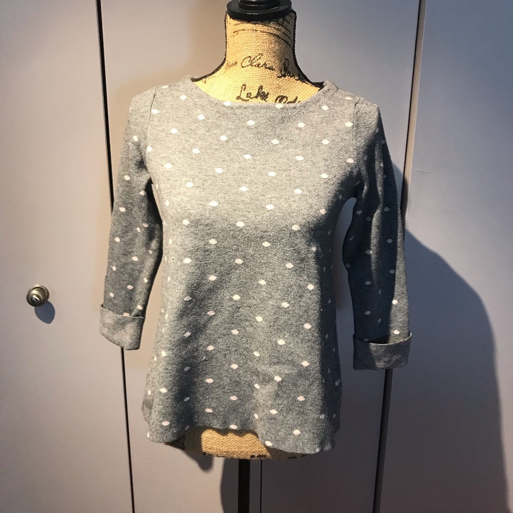 Sweater, gray with pink polka dots